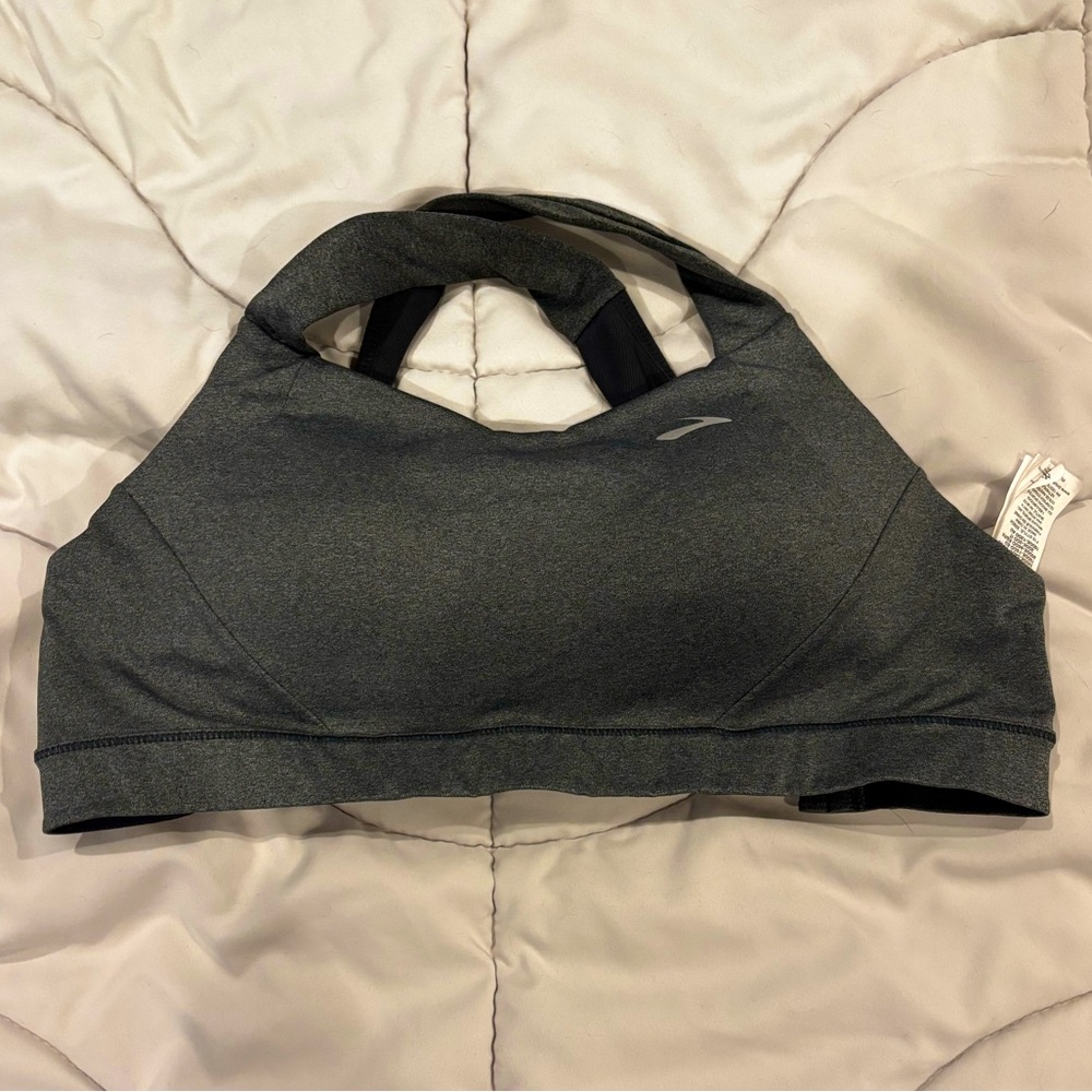 Bundle of Two Brooks Uphold Crossback Bras
